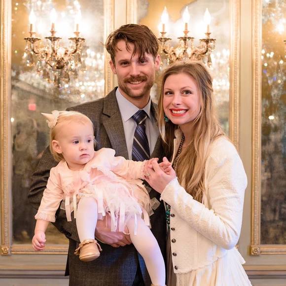 Meet your Posher, Lissa - Picture 1 of 1